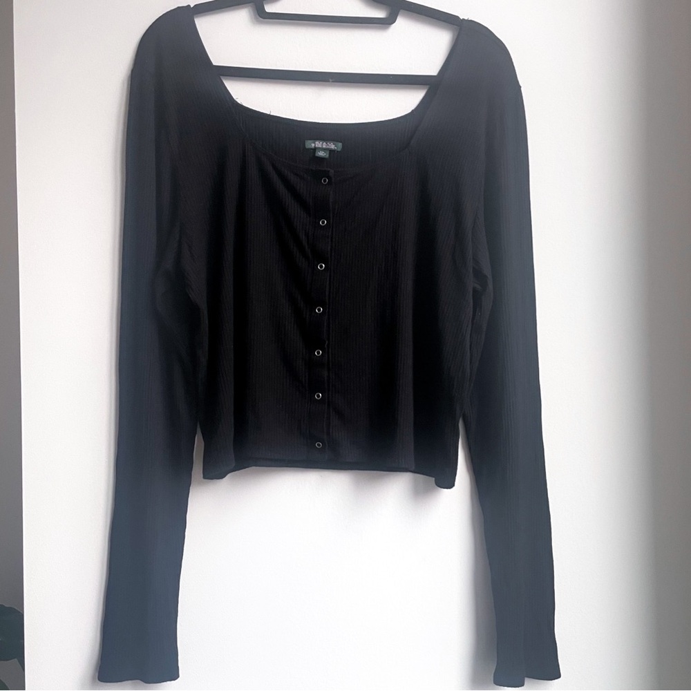 Wild Fable Black Fitted Long Sleeve Blouse - Picture 3 of 6